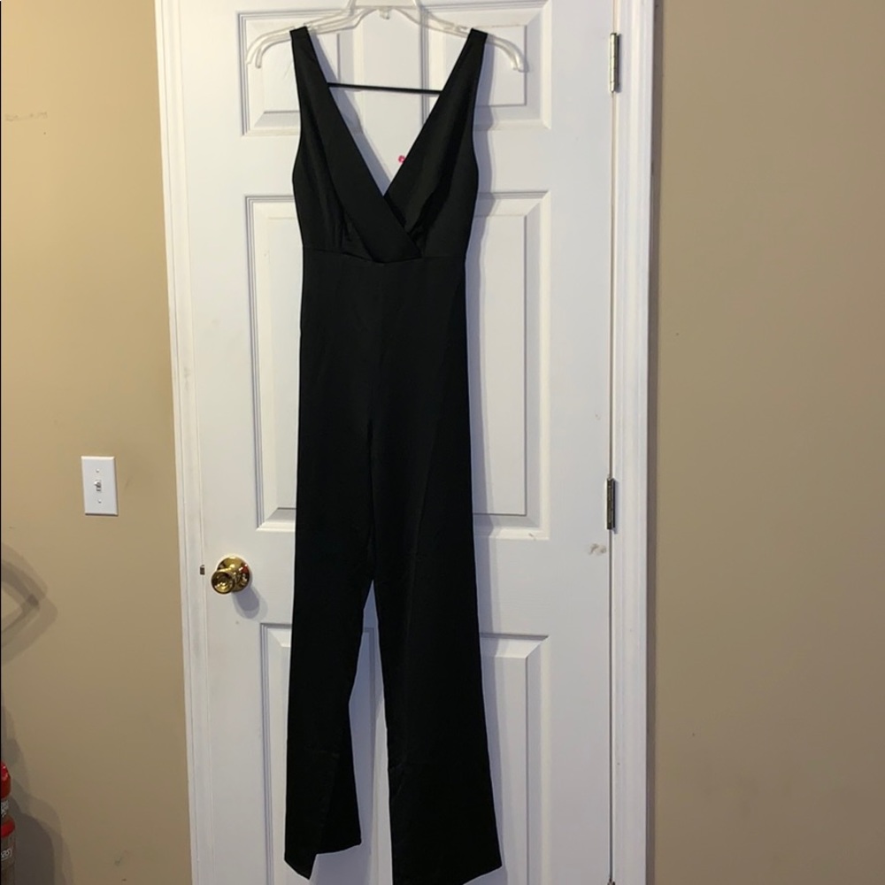 Boutique brand NWOT jumpsuit size small